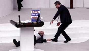 Muere diputado turco; sufrió infarto durante discurso contra Israel | Video