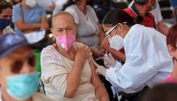 Conviene aplicar vacuna de refuerzo a grupos de riesgo por Covid-19: Rodríguez | Entérate