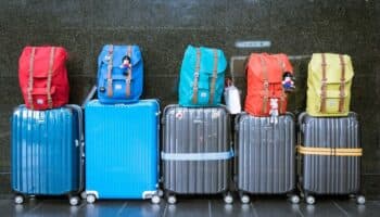Aeropuerto de la CDMX alerta venta fraudulenta de maletas