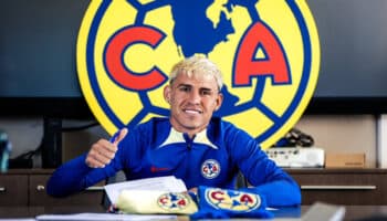 Liga MX: Muta Cristian Calderón de Chiva en Águila | Video