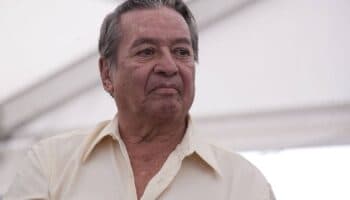 Hijo de José Agustín informa, vía Facebook, que su padre recibe la extremaunción; minutos después borró la publicación