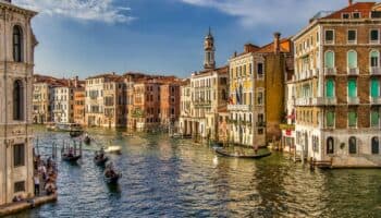 Venecia anuncia que se necesitará boleto especial para entrar