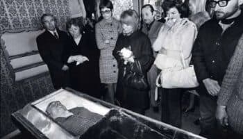 Corte chilena ordena reabrir investigación sobre la muerte del poeta Pablo Neruda