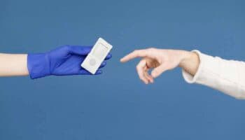 Científicos mexicanos crean tecnología que mejora control de glucosa y detectar daño renal