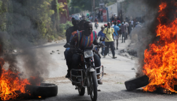 ‘Cansancio e indignación’: Haitianos en la calle para reclamar la renuncia de Ariel Henry
