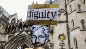 Assange, de nuevo ausente en la última vista de su proceso de extradición a EU