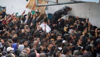 Ayuda alimentaria que zarpó desde Chipre llegó al norte de Gaza: ONG