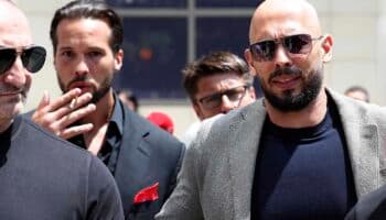 El 'influencer' Andrew Tate y su hermano son detenidos en Rumanía a petición de las autoridades británicas