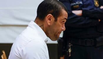 'No voy a huir': Alves pide a la Audiencia de Barcelona que lo deje en libertad; Fiscalía se opone