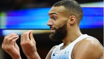 NBA: Cuesta a Rudy Gobert 100 mil dólares el gesto 'inapropiado' a los árbitros | Video