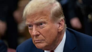 Trump bromeó sobre los hornos nazis en los años 90: Barbara Res