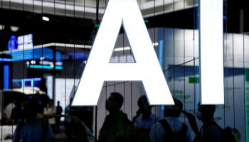 Unión Europea aprueba ley de inteligencia artificial