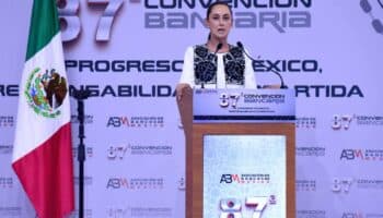 Sheinbaum analizará reducir presencia de militares en empresas estatales