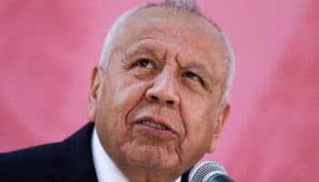 Proceso contra titular de Migración por incendio está suspendido por amparo