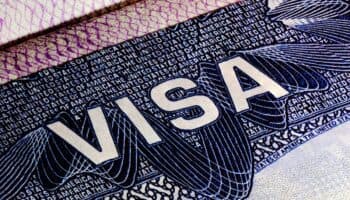 EU impone restricciones de visado a 13 individuos relacionados con software espía Pegasus
