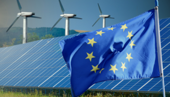 UE aprueba ley para impulsar industria de tecnologías limpias