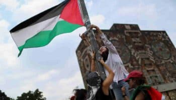 AMLO promete 'libertad y no represión' a estudiantes de UNAM pro Palestina