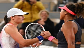 Roland Garros 2024: Libra Swiatek tremendo susto ante Osaka | Video