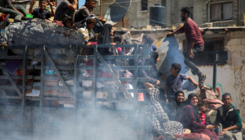 Israel ordena a los palestinos evacuar más zonas de Rafah