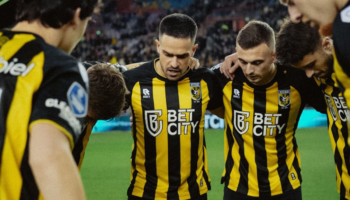 Futbolistas del Vitesse donan sus sueldos para salvar al club