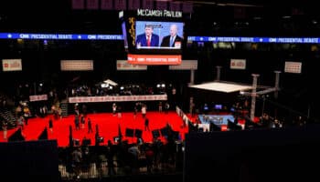 Fue patético ver a los candidatos debatir sobre quién tenía el mejor hándicap en el golf: Bárcena