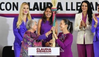 Sheinbaum promete 'hacer efectivos' los derechos de las mujeres en México