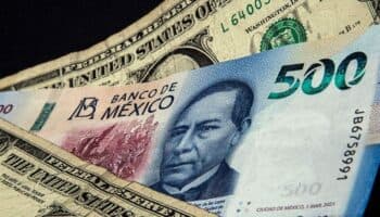 AMLO afirma que peso y Bolsa se estabilizaron tras primeros nombres en gabinete de Sheinbaum