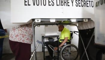 Hombre muere mientras estaba en la fila de votación en Guadalajara