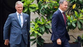 El rey de los belgas acepta la renuncia del primer ministro De Croo tras las elecciones