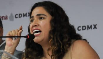 Caty Monreal exige apertura de casillas y denuncia violencia por parte de Rojo de la Vega