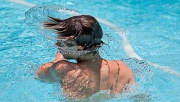 Enfermedades en albercas: ¿quiénes corren más riesgo de contagiarse?