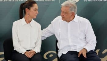 Sheinbaum critica narrativa sexista que apunta a que AMLO gobernará a través de ella