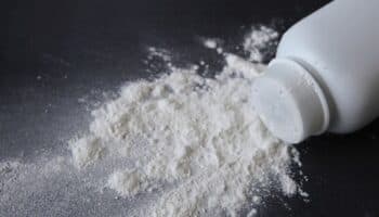 ¿El talco provoca cáncer? Esto reveló una agencia de la OMS
