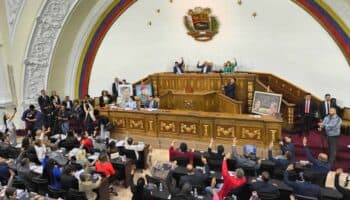 Venezuela aprueba ley para regular y fiscalizar ONG