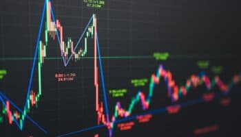 Bolsas en Estados Unidos cierran con pérdidas