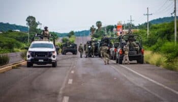 Llegan 600 militares más a Sinaloa tras 13 días de violencia