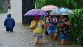 Acechan inundaciones y deslaves a México con fortalecimiento de Once-E