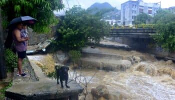 'John' provoca lluvias de casi 1 metro de altura en Guerrero y Michoacán