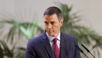 Derecha española defiende a Pedro Sánchez por no acudir a toma de protesta de Sheinbaum