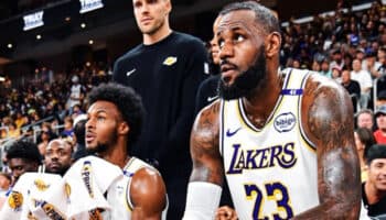 Hacen Bronny y LeBron James historia en la NBA al compartir la duela | Video