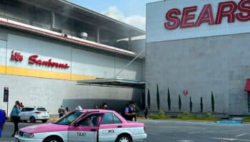 Video | Se incendia Plaza Las Américas en Ecatepec