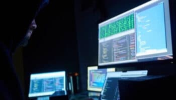 ¿Sheinbaum cederá a la extorsión de piratas informáticos tras hackeo a su Consejería Jurídica?