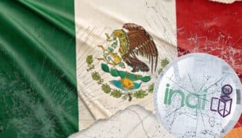 Comisionada del INAI advierte sobre 'momento crítico' de la transparencia en México