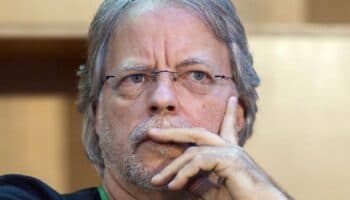Tras recibir el Premio FIL de Literatura, Mia Couto visita la CDMX