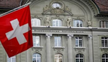 Mantienen bancos suizos congelados fondos sirios con valor de 106 millones de euros