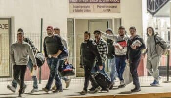 Aristegui en Vivo: Trump inicia las redadas; llegan los primeros deportados; Sheinbaum pide 'cabeza fría' (22/01/2025)