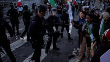 Así es como migrantes indocumentados podrían cobrar 1,000 dólares de apoyo por 'autodeportarse'