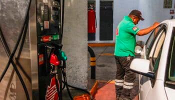 Empresarios dialogarán con el gobierno sobre acuerdo de precio máximo a gasolina