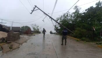 Sheinbaum hace un balance de daños por huracán 'Erick'; sin pérdidas humanas