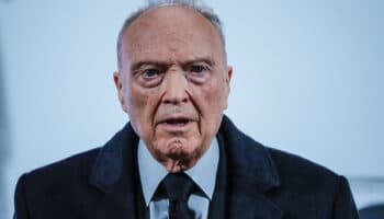 Aristegui en Vivo: Cae Alejandro Gertz Manero, lo mandarán a 'país amigo'; Ernestina Godoy, Fiscal General interina (28/11/2025)